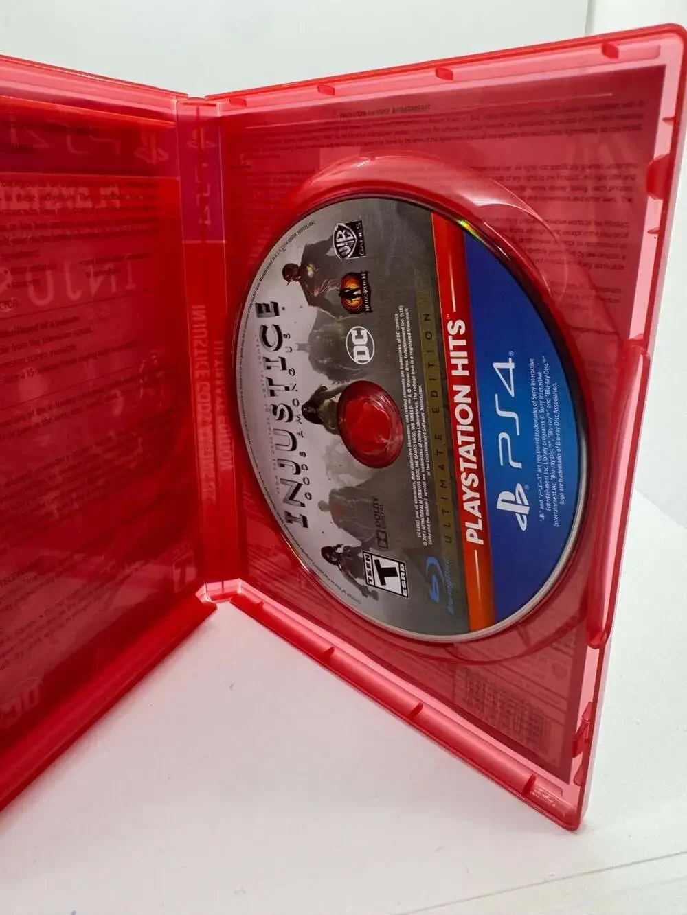 Injustice: Gods Among Us Ultimate Edition (PlayStation Hits) for PlayStation 4